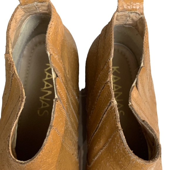 Anthropologie Kaanas Distressed Leather Booties - Picture 9 of 9
